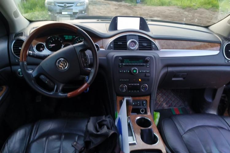 Used Buick Enclave 2010 3.6L Elite Edition Center Console