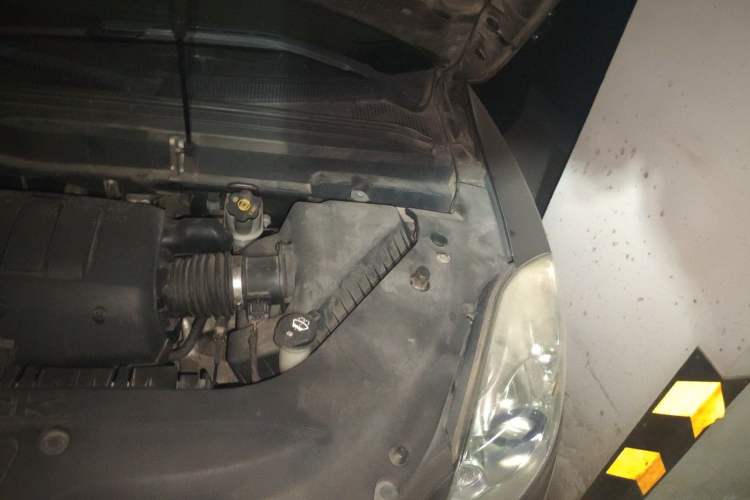 Used Buick Enclave 2010 3.6L Flagship Edition Engine Bay Left