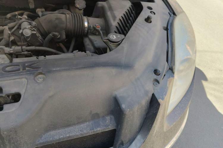 Used Buick Enclave 2010 3.6L Flagship Edition Engine Bay Left