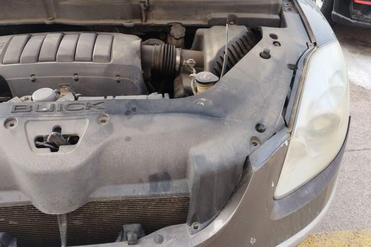 Used Buick Enclave 2010 3.6L Elite Edition Engine Bay Left