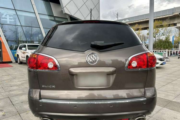 Used Buick Enclave 2010 3.6L Elite Edition Exterior 6