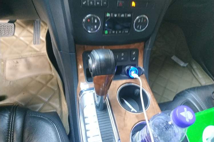 Used Buick Enclave 2010 3.6L Elite Edition Gear Lever