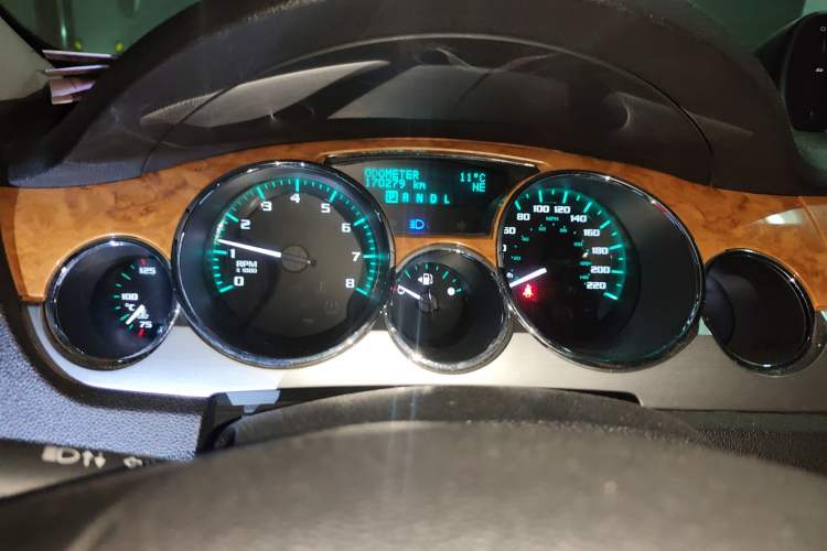 Used Buick Enclave 2010 3.6L Flagship Edition Instrument Cluster