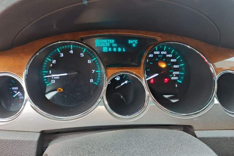 Used Buick Enclave 2010 3.6L Elite Edition Instrument Cluster