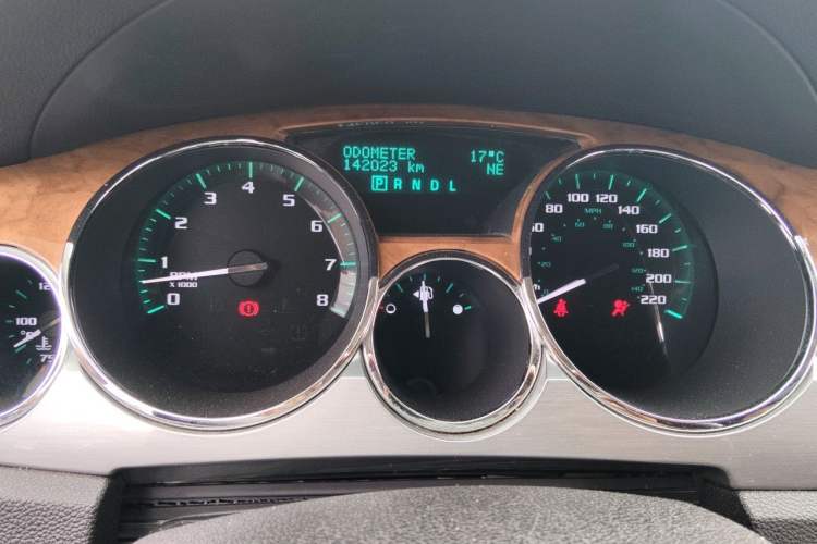 Used Buick Enclave 2010 3.6L Flagship Edition Instrument Cluster