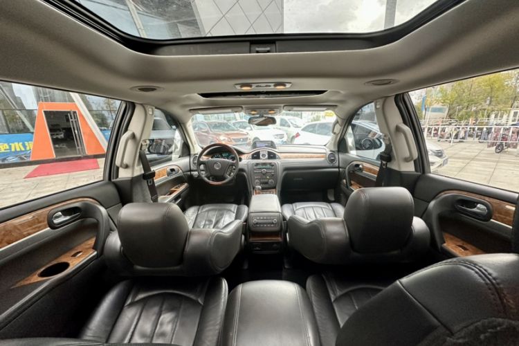 Used Buick Enclave 2010 3.6L Elite Edition Interior 7