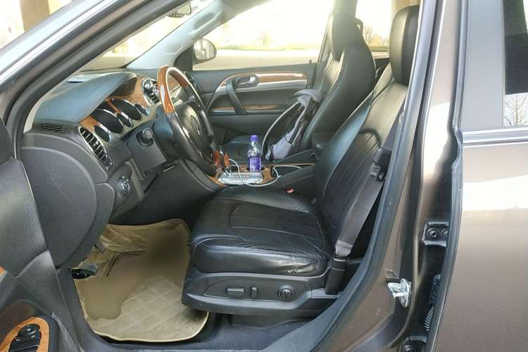 Used Buick Enclave 2010 3.6L Elite Edition Left Front Seat