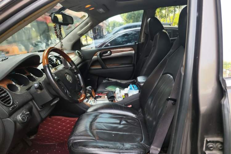 Used Buick Enclave 2010 3.6L Elite Edition Left Front Seat