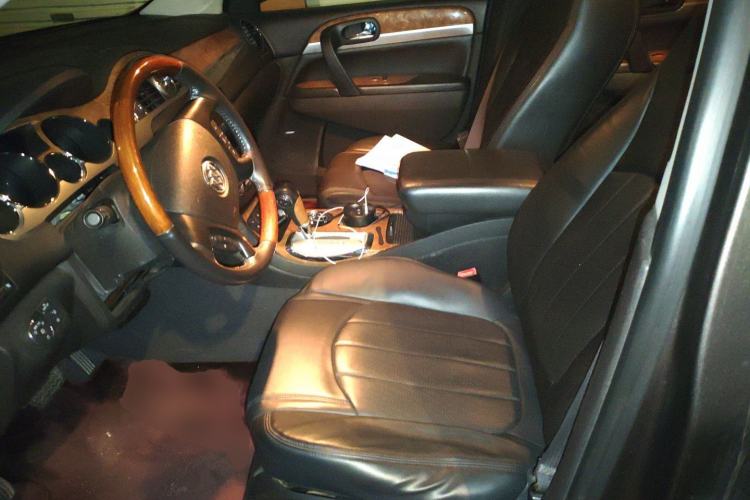 Used Buick Enclave 2010 3.6L Elite Edition Left Front Seat