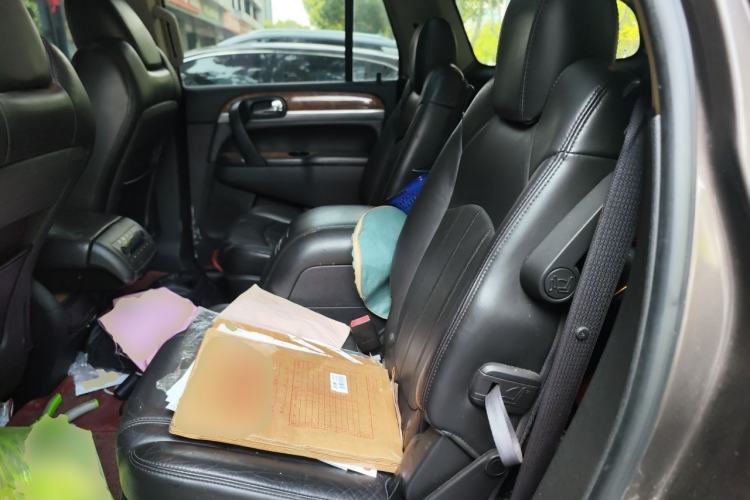 Used Buick Enclave 2010 3.6L Elite Edition Left Rear Seat