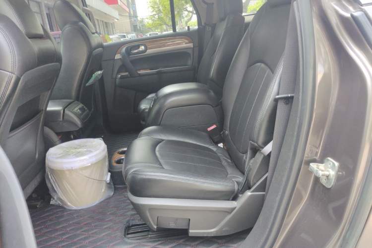 Used Buick Enclave 2010 3.6L Elite Edition Left Rear Seat