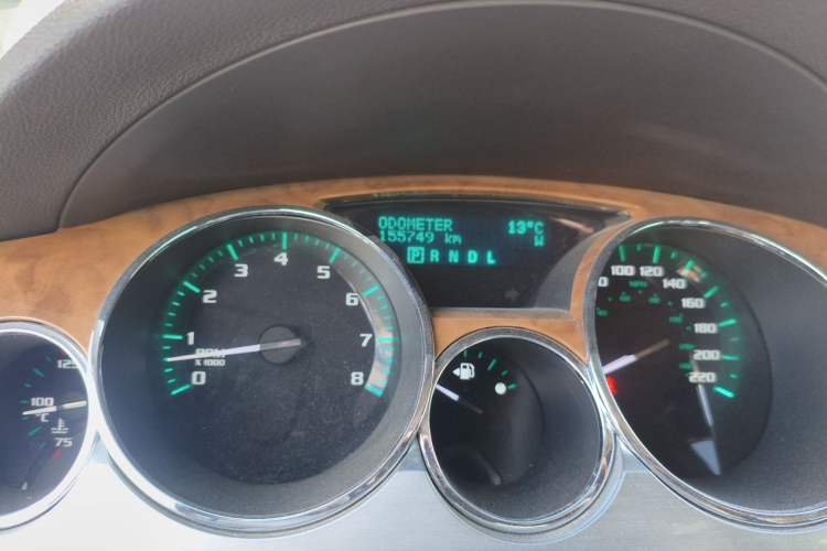 Used Buick Enclave 2010 3.6L Flagship Edition Odometer Close Up