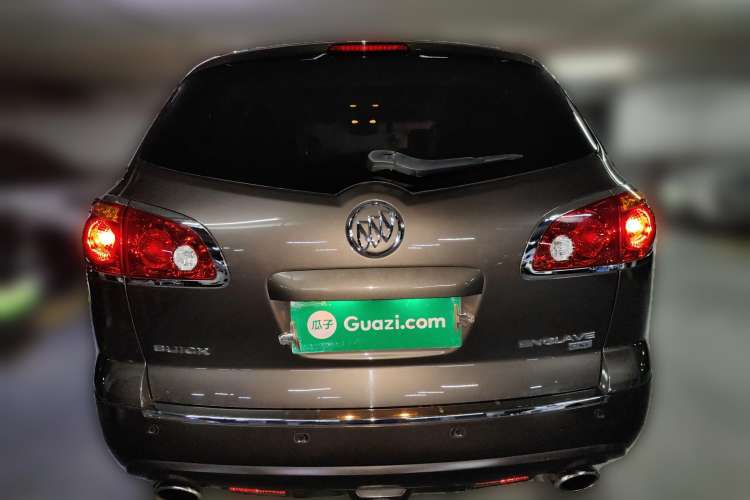 Used Buick Enclave 2010 3.6L Elite Edition Rear