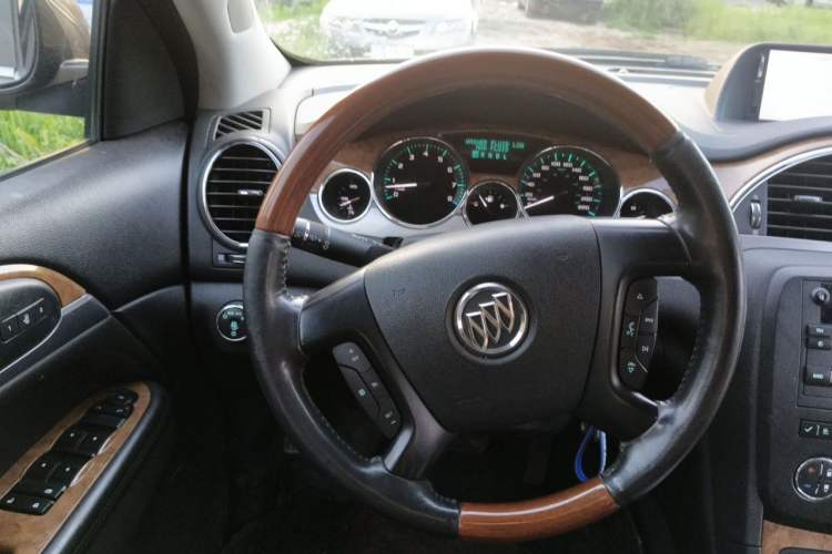 Used Buick Enclave 2010 3.6L Elite Edition Steering Wheel