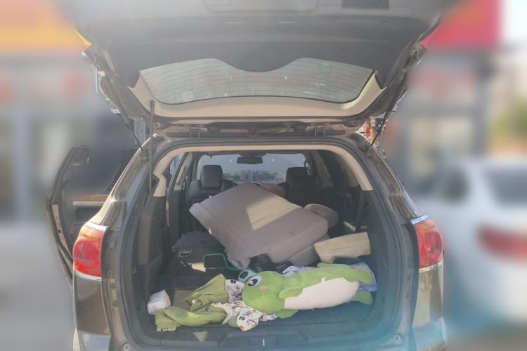 Used Buick Enclave 2010 3.6L Flagship Edition Trunk
