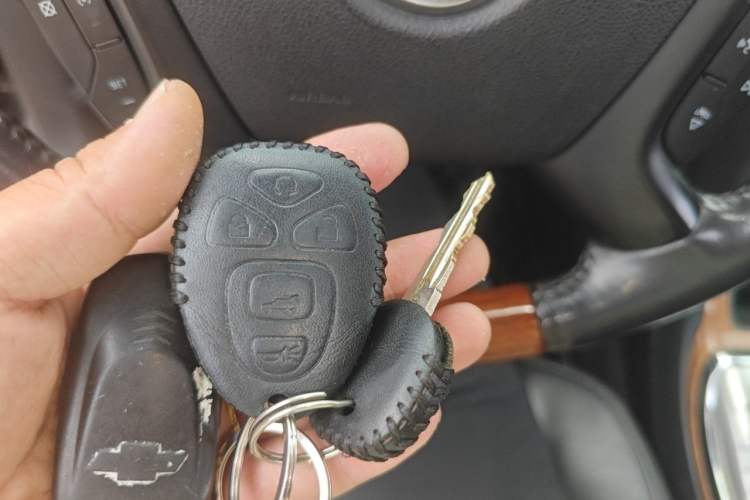 Used Buick Enclave 2010 3.6L Flagship Edition Vehicle Key
