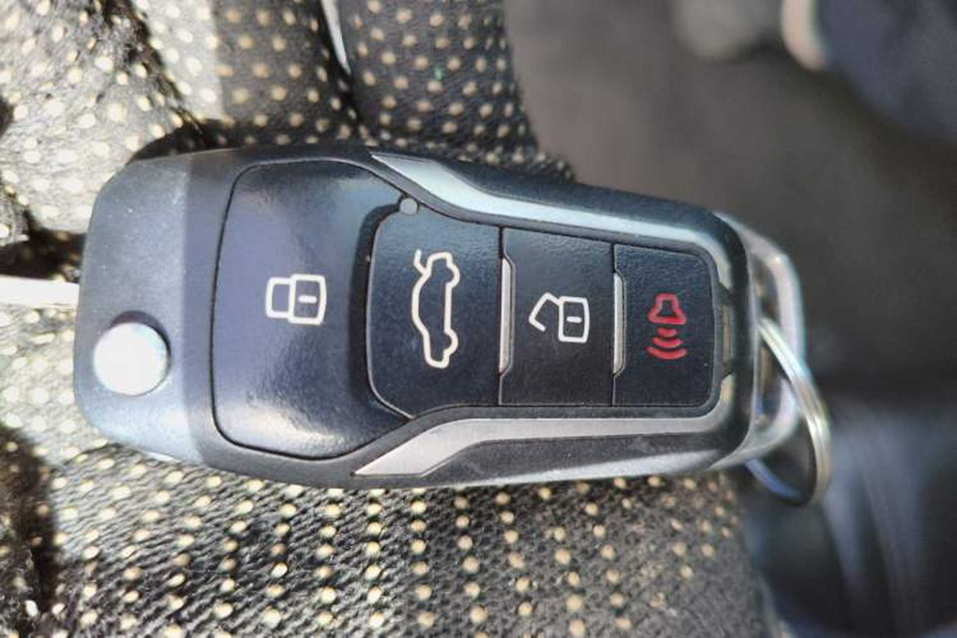 Used Buick Enclave 2010 3.6L Elite Edition Vehicle Key
