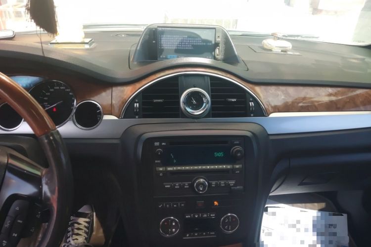 Used Buick Enclave 2010 3.6L Flagship Edition Audio And AC Panel