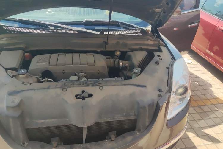 Used Buick Enclave 2010 3.6L Flagship Edition Engine Bay Left