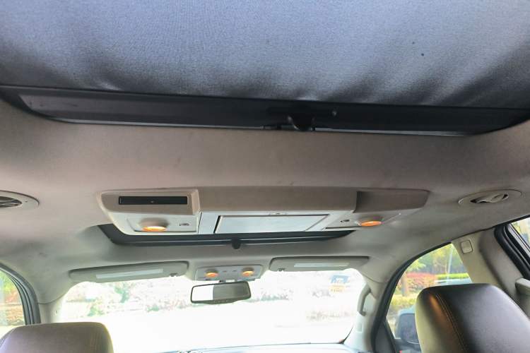 Used Buick Enclave 2010 3.6L Elite Edition Headliner