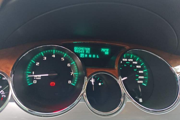 Used Buick Enclave 2010 3.6L Flagship Edition Odometer Close Up