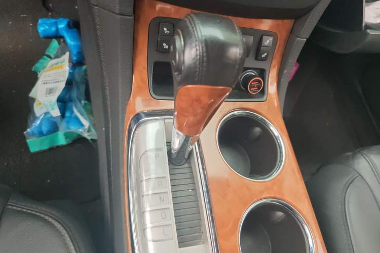 Used Buick Enclave 2010 3.6L Elite Edition Gear Lever