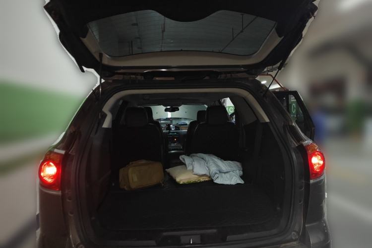 Used Buick Enclave 2010 3.6L Elite Edition Trunk
