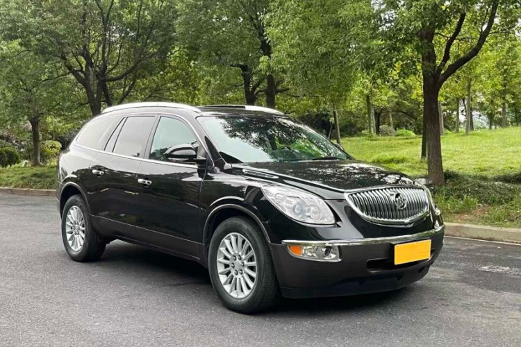 Used Buick Enclave 2013 3.6L Four-Wheel Drive Elite Edition Exterior 2