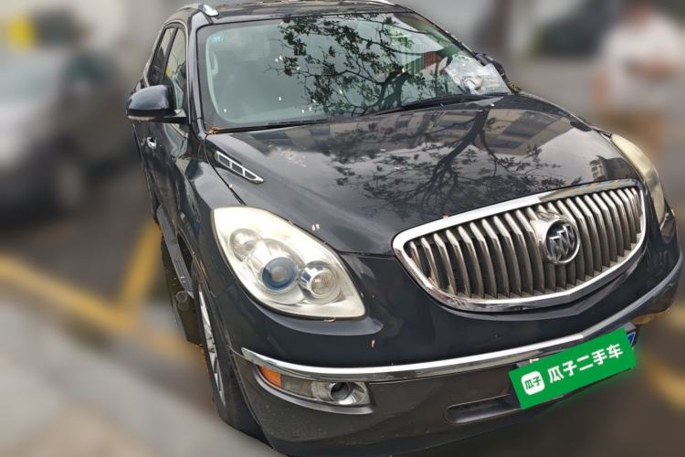Used Buick Enclave 2013 3.6L Two-Wheel-Drive Elegance Edition Front Right 45 Deg