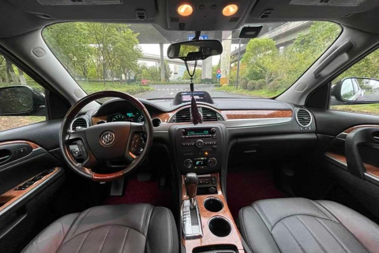 Used Buick Enclave 2013 3.6L Four-Wheel Drive Elite Edition Interior 1