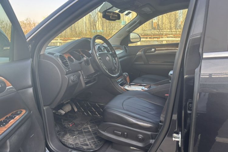 Used Buick Enclave 2013 3.6L Four-Wheel Drive Elite Edition Interior 2
