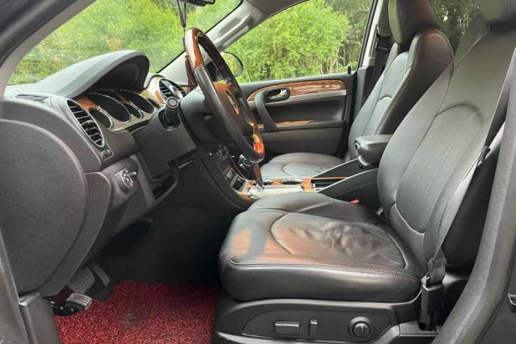 Used Buick Enclave 2013 3.6L Four-Wheel Drive Elite Edition Interior 2