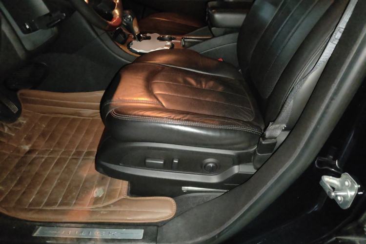 Used Buick Enclave 2013 3.6L Two-Wheel-Drive Elegance Edition Left Front Seat