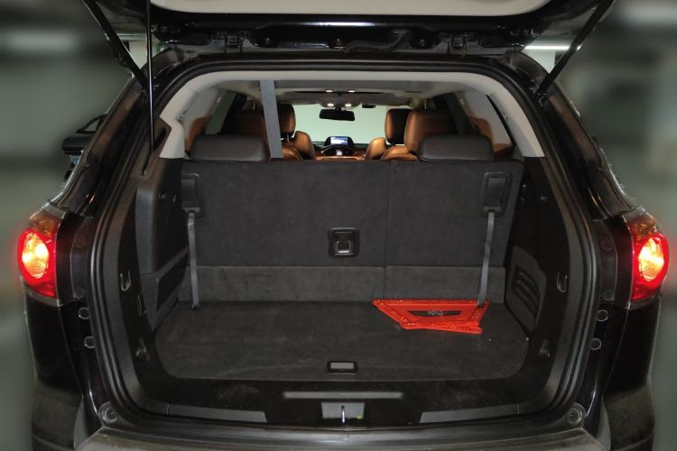 Used Buick Enclave 2013 3.6L Two-Wheel-Drive Elegance Edition Trunk
