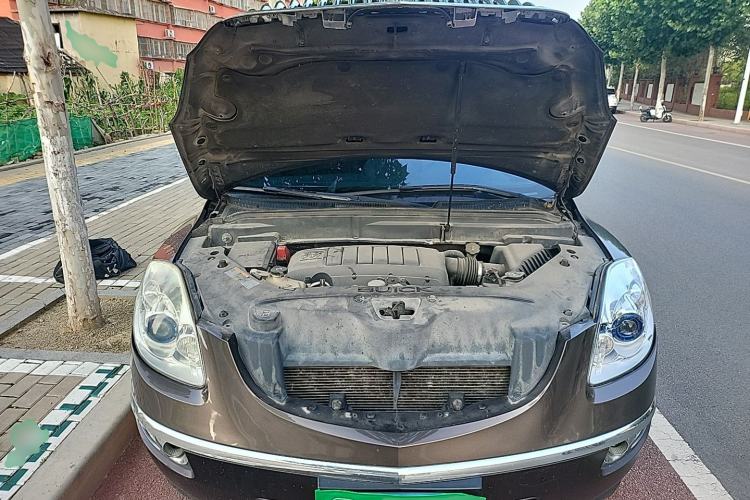 Used Buick Enclave 2013 3.6L Two-Wheel-Drive Elegance Edition Engine Bay