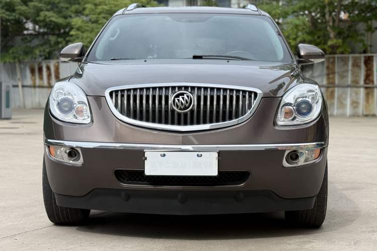 Used Buick Enclave 2013 3.6L Two-Wheel-Drive Elegance Edition Exterior 3