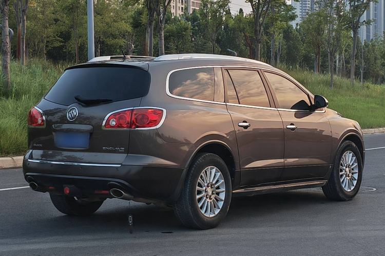 Used Buick Enclave 2013 3.6L Four-Wheel Drive Elite Edition Exterior 5