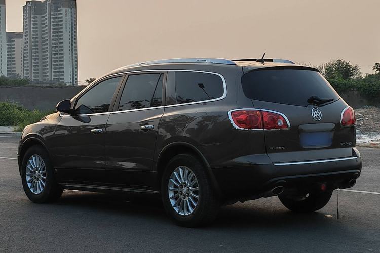 Used Buick Enclave 2013 3.6L Four-Wheel Drive Elite Edition Exterior 7