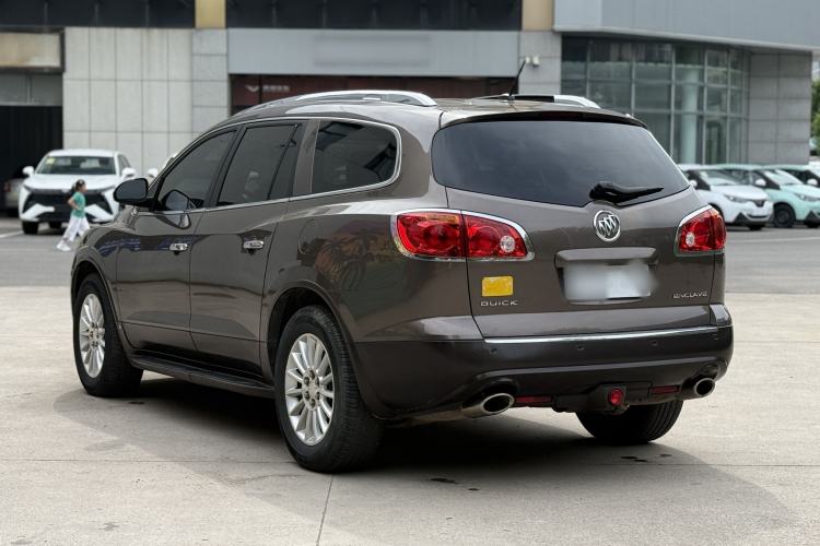 Used Buick Enclave 2013 3.6L Two-Wheel-Drive Elegance Edition Exterior 7