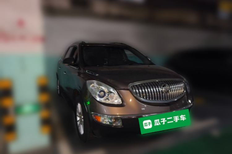 Used Buick Enclave 2013 3.6L Two-Wheel-Drive Elegance Edition Front Right 45 Deg