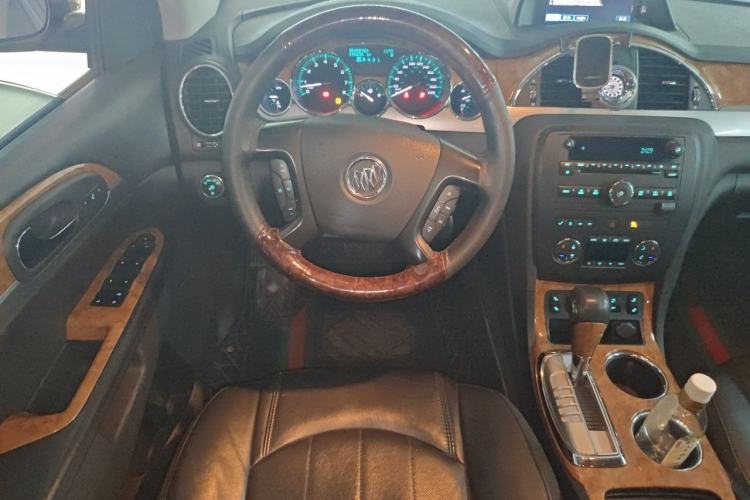 Used Buick Enclave 2013 3.6L Four-Wheel Drive Elite Edition Steering Wheel