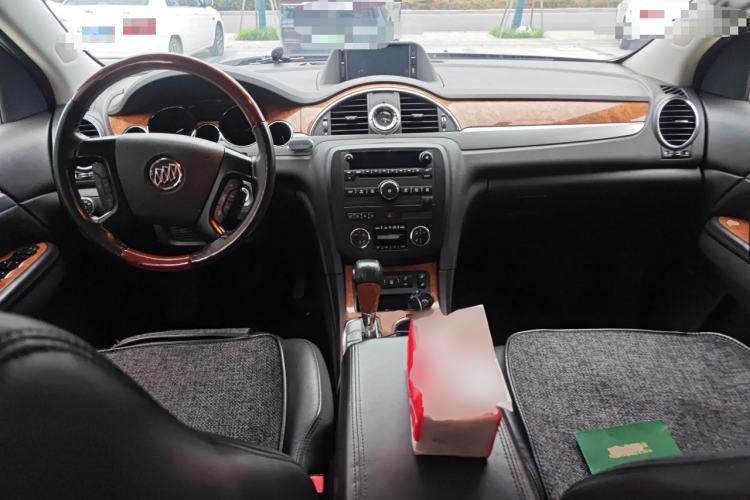 Used Buick Enclave 2013 3.6L Two-Wheel-Drive Elegance Edition Center Console
