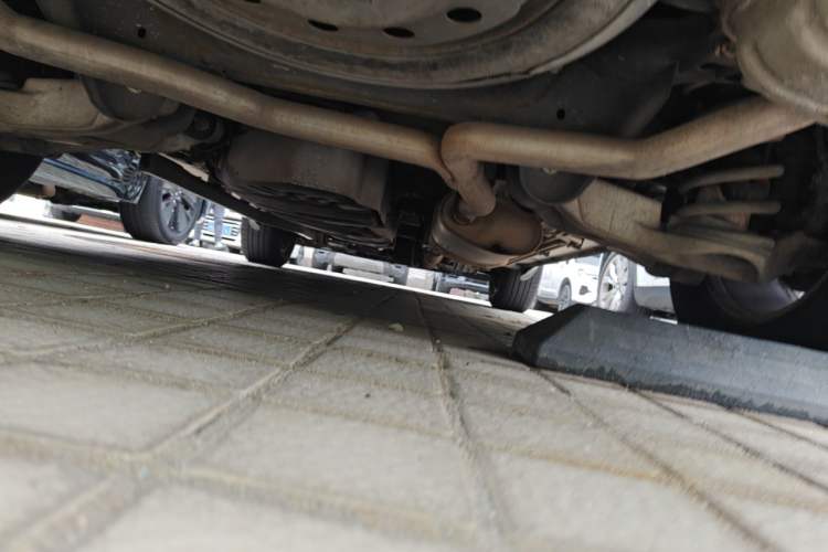 Used Buick Enclave 2013 3.6L Two-Wheel-Drive Elegance Edition Chassis Rear