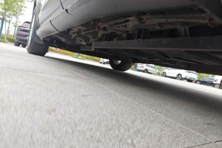 Used Buick Enclave 2013 3.6L Two-Wheel-Drive Elegance Edition Chassis Rear Left