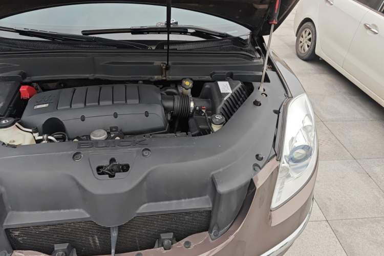 Used Buick Enclave 2013 3.6L Two-Wheel-Drive Elegance Edition Engine Bay Left