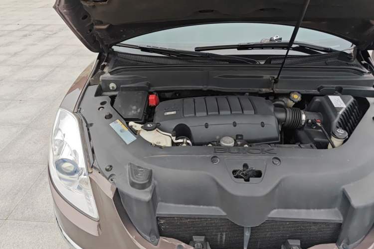 Used Buick Enclave 2013 3.6L Two-Wheel-Drive Elegance Edition Engine Bay Right