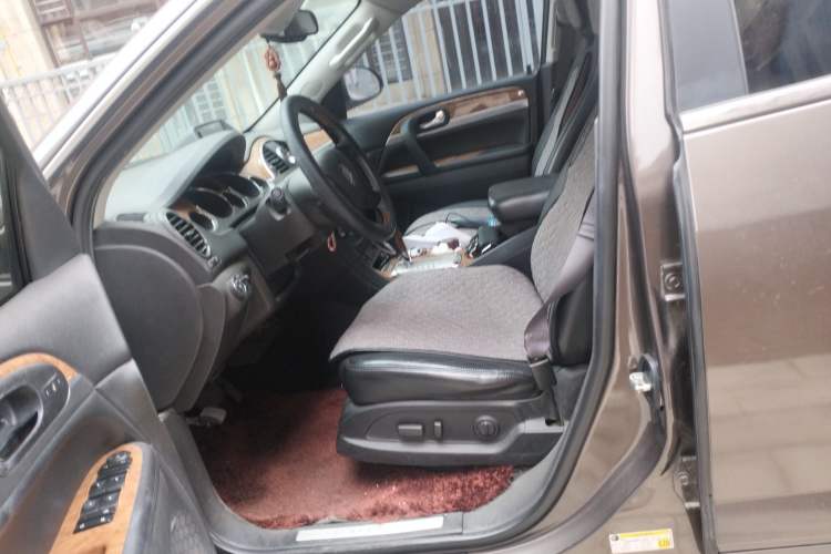 Used Buick Enclave 2013 3.6L Two-Wheel-Drive Elegance Edition Left Front Seat