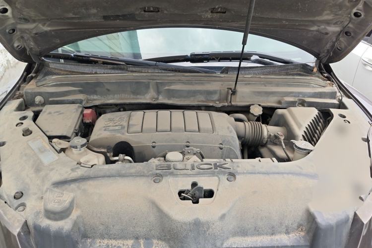Used Buick Enclave 2013 3.6L Two-Wheel-Drive Elegance Edition Engine Bay