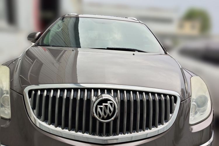 Used Buick Enclave 2013 3.6L Two-Wheel-Drive Elegance Edition Front