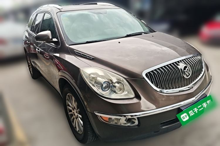 Used Buick Enclave 2013 3.6L Two-Wheel-Drive Elegance Edition Front Right 45 Deg
